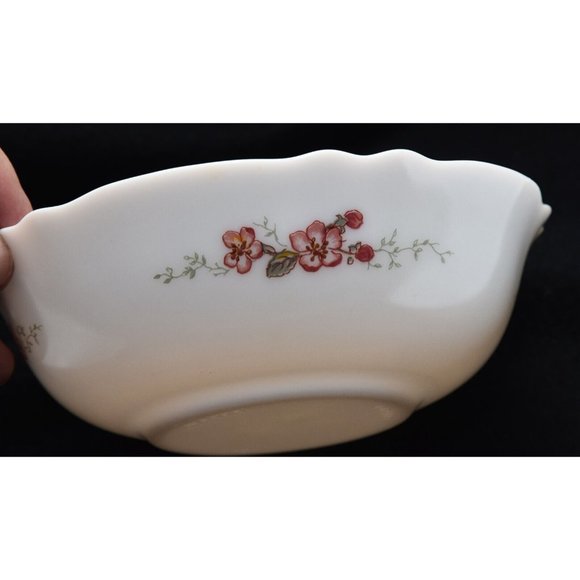 Arcopal France Florentine 6¼” Coupe Cereal soupBowl Pink Flowers - 3 pc (#1) - Picture 2 of 6